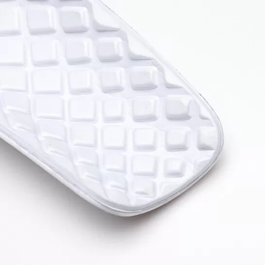 Kelme Щитки CALAHORRA 8201HJ5003.117