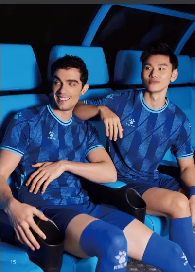 Kelme Комплект VICTORIA (футболка+шорты) 8251ZB1007.416